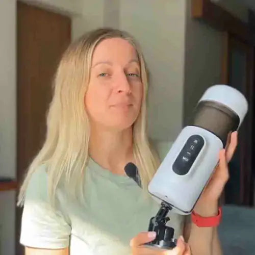 Quiet Male Masturbator