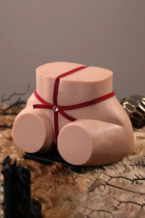 Molly: 11lb Platinum Silicone Doggy Style Butt with Ribbed Dual Channels